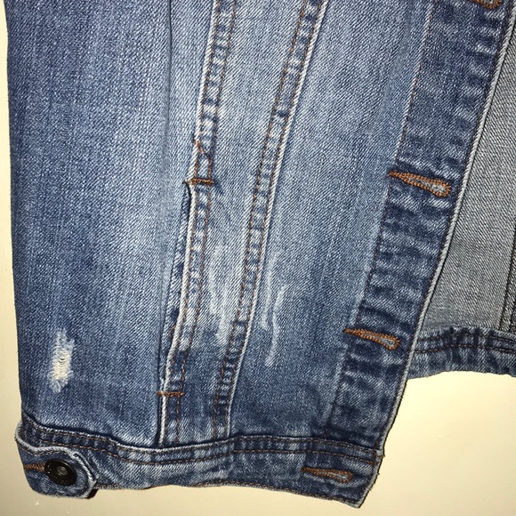 Jean Jacket Distressed with Jewels Large - Picture 5 of 6